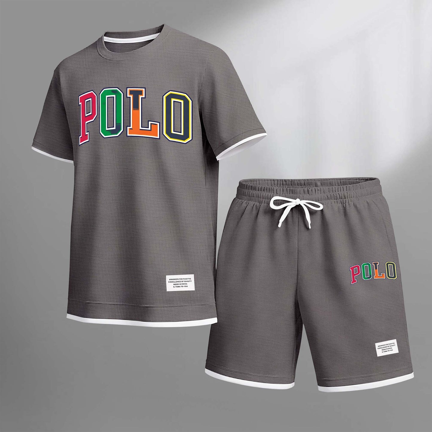 Men's Polo Print Drawstring Shorts Set For Spring/Summer. A Casual Summer Outfit, Including A Short-Sleeved Shirt And Shorts, Suitable For Everyday Wear And Sports. A Two-Piece Set For A Relaxed And Energetic Lifestyle.
