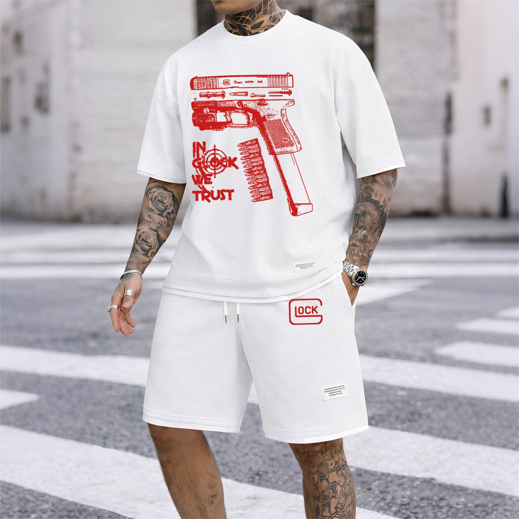 Men's classic K-print drawstring shorts set, perfect for spring and summer. This casual summer set includes a short-sleeved shirt and shorts, ideal for everyday wear and sports activities