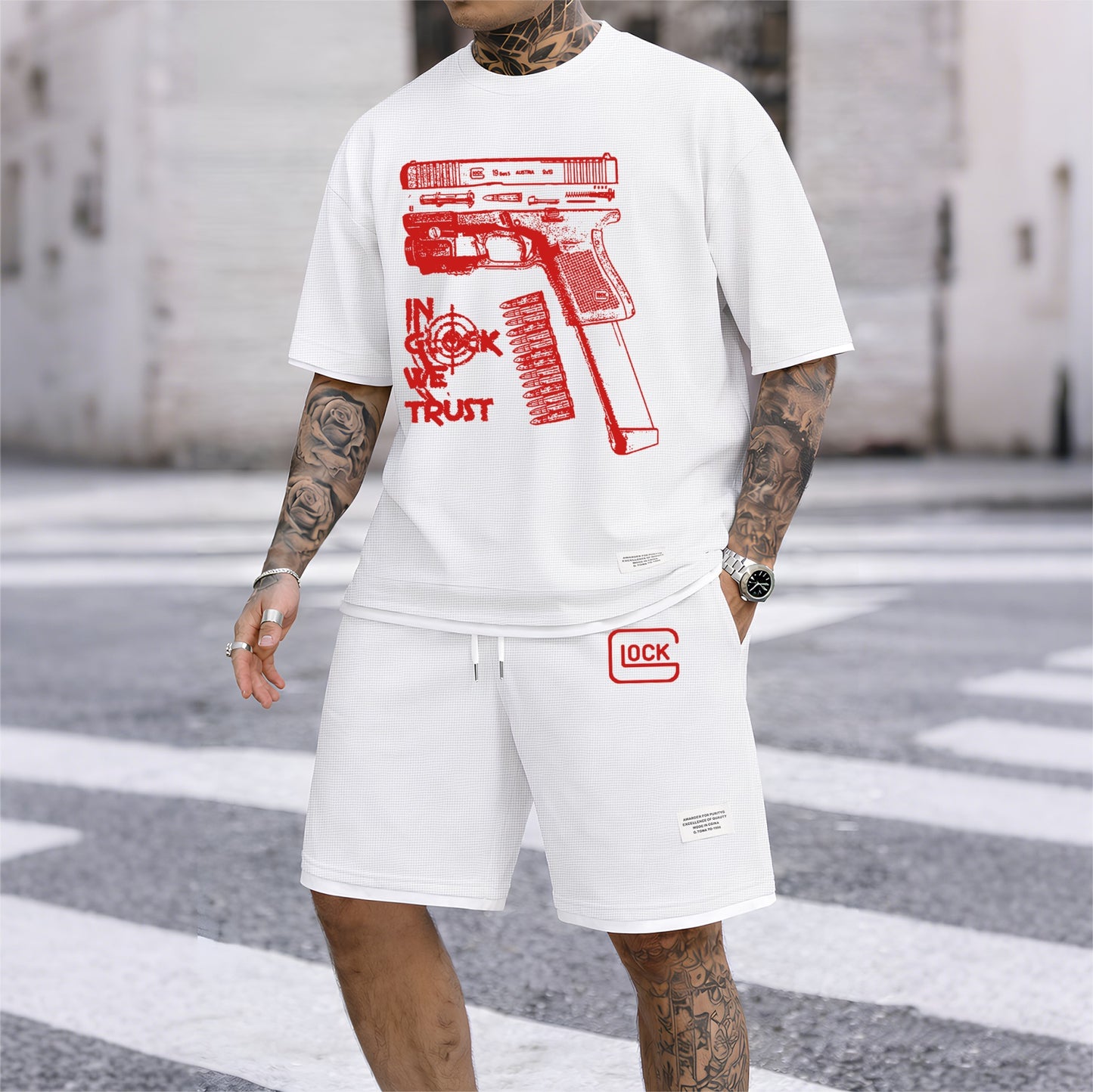 Men's classic K-print drawstring shorts set, perfect for spring and summer. This casual summer set includes a short-sleeved shirt and shorts, ideal for everyday wear and sports activities