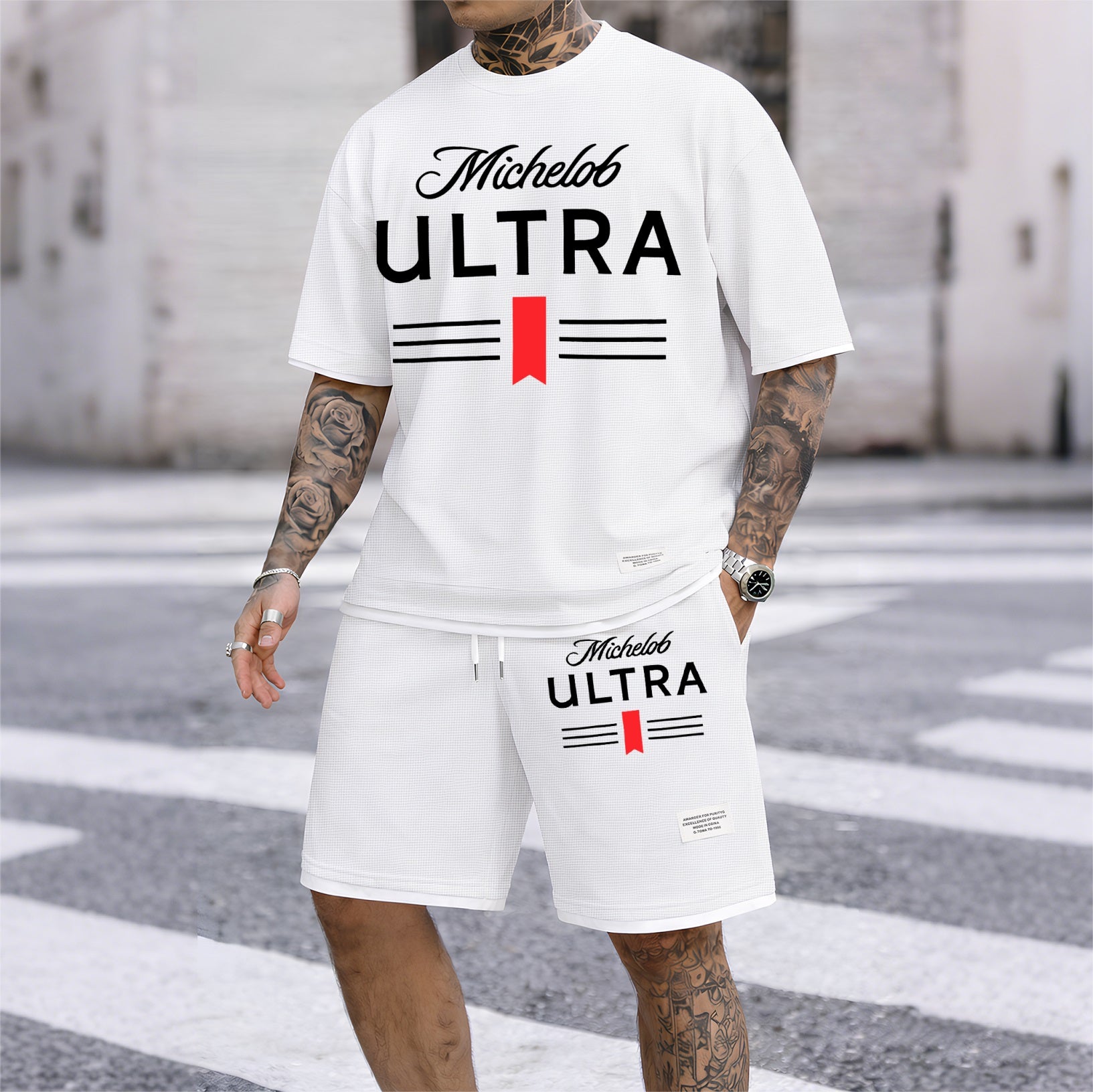 Men's vintage beverage print drawstring shorts set, suitable for spring and summer wear. This casual summer set includes a short-sleeved shirt and shorts, perfect for everyday wear and sports. Two-piece set design.