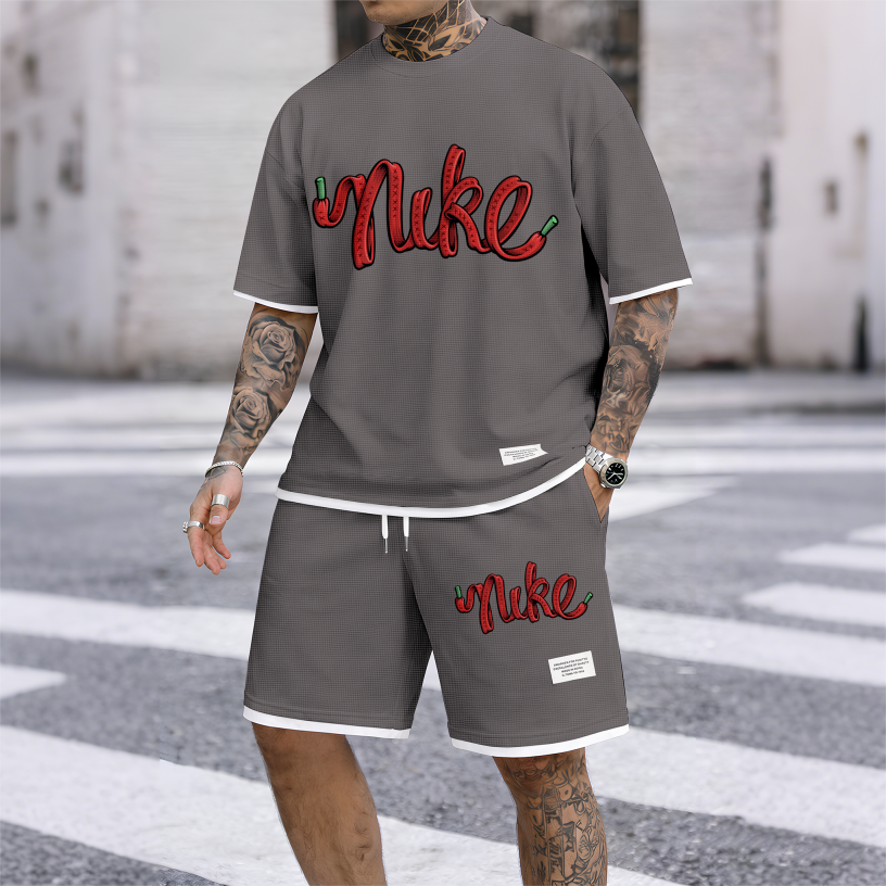 This Men's Western Bunny Classic Logo Drawstring Shorts Set Is An Ideal Choice For Spring And Summer. This Casual Summer Set Includes A Short-Sleeved Shirt And A Pair Of Shorts, Suitable For Both Everyday Wear And Sports.