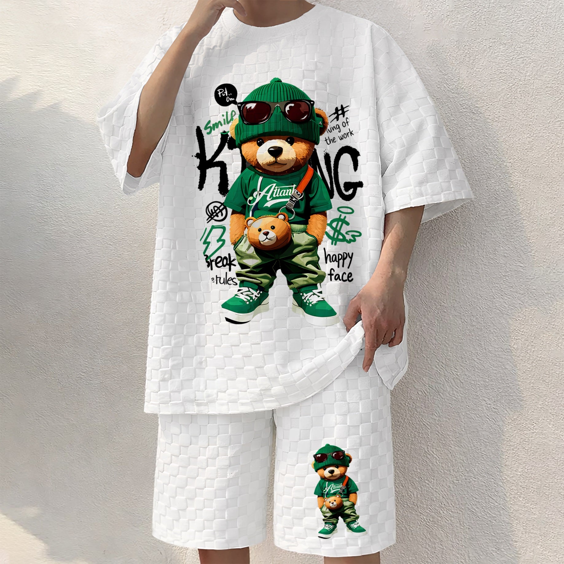 Men's Bear Graphic Print Spring And Summer Drawstring Shorts Set, A Casual Summer Outfit, Including A Short-Sleeved Shirt And Shorts, Suitable For Everyday Wear And Sports Activities.