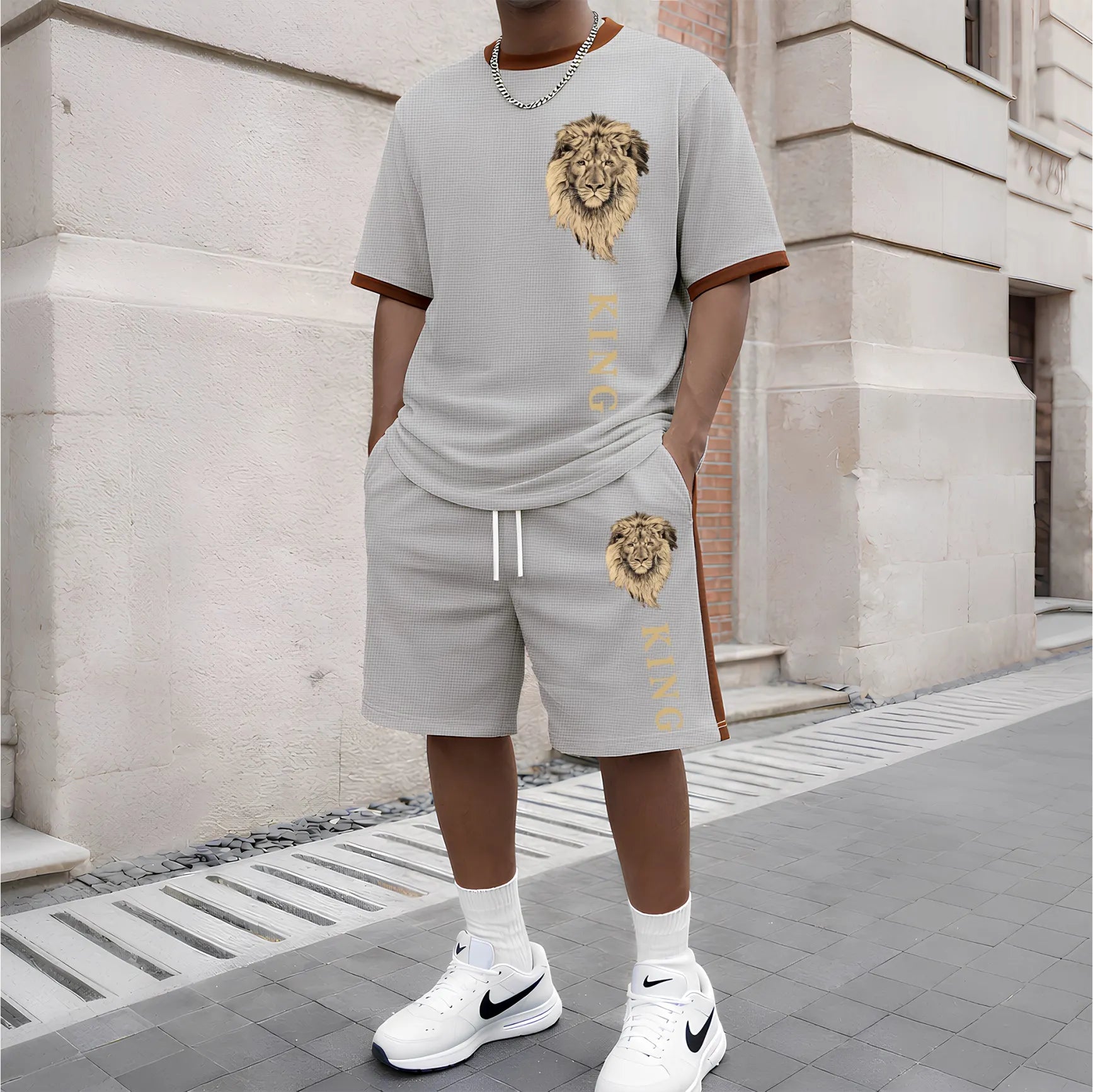 Men's King Pattern Short-Sleeved T-Shirt And Drawstring Shorts Set, Men's Casual Sportswear, Short-Sleeved Top And Shorts, Summer Men's Everyday Wear, Indoor And Outdoor Athletic Wear, Sports Set