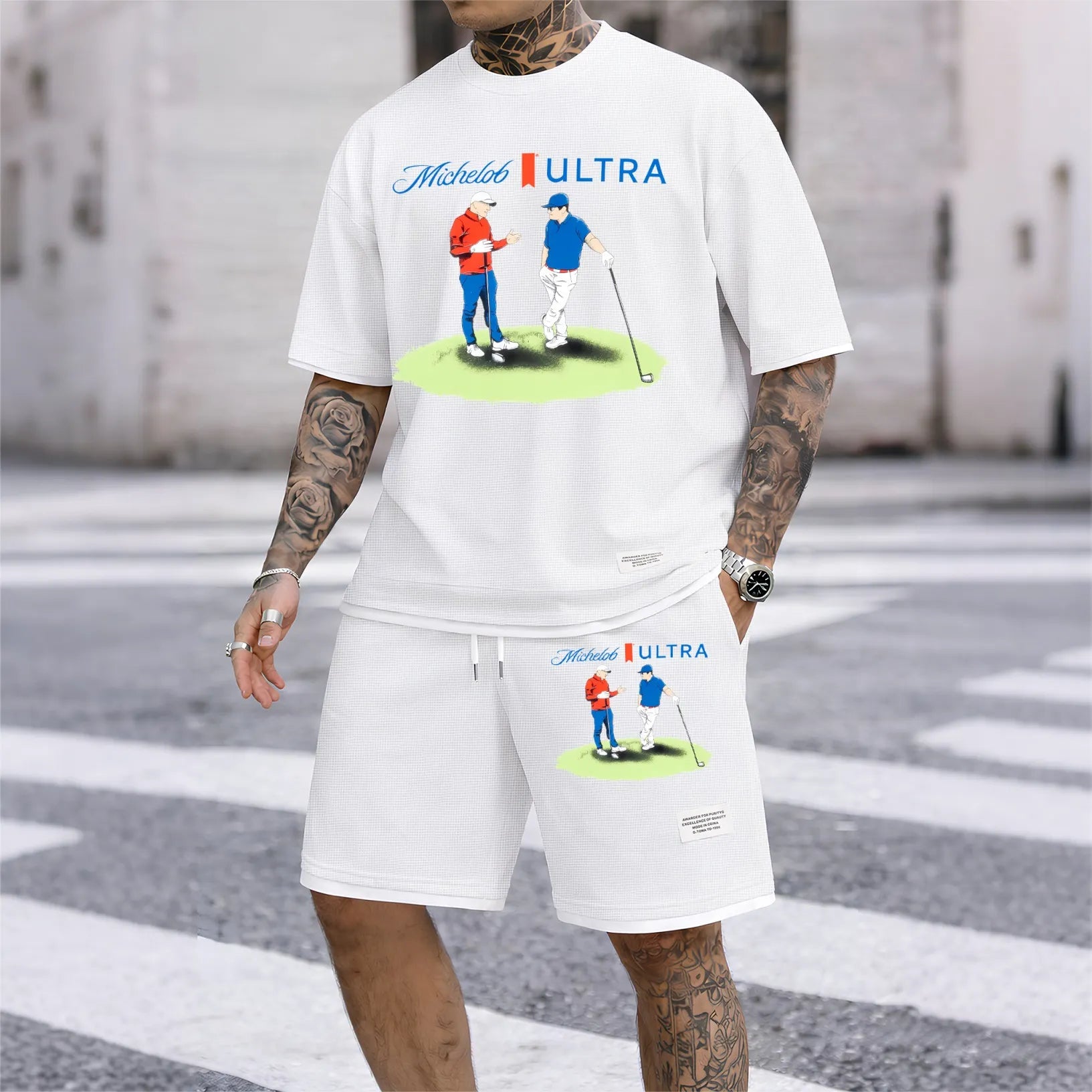 Men's vintage beverage print drawstring shorts set, suitable for spring and summer wear. This casual summer set includes a short-sleeved shirt and shorts, perfect for everyday wear and sports. Two-piece set design.
