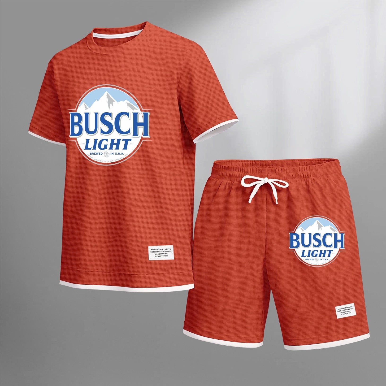 Men's vintage beverage print drawstring shorts set, suitable for spring and summer wear. This casual summer set includes a short-sleeved shirt and shorts, perfect for everyday wear and sports. Two-piece set design.