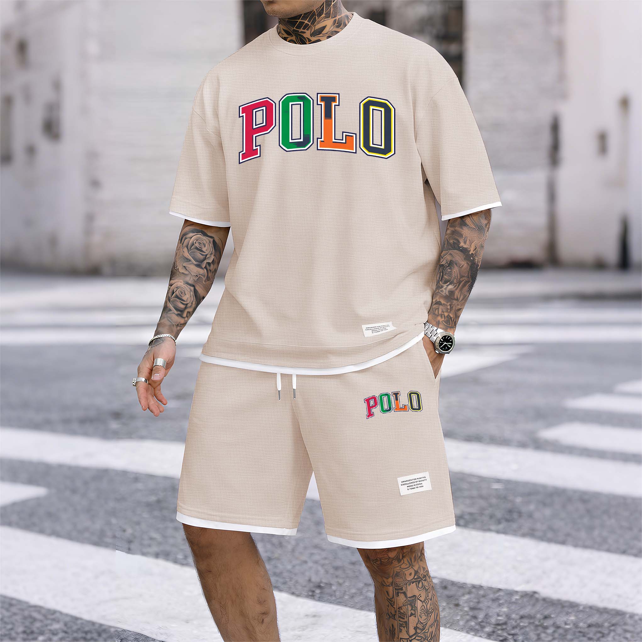 Men's Polo Print Drawstring Shorts Set For Spring/Summer. A Casual Summer Outfit, Including A Short-Sleeved Shirt And Shorts, Suitable For Everyday Wear And Sports. A Two-Piece Set For A Relaxed And Energetic Lifestyle.
