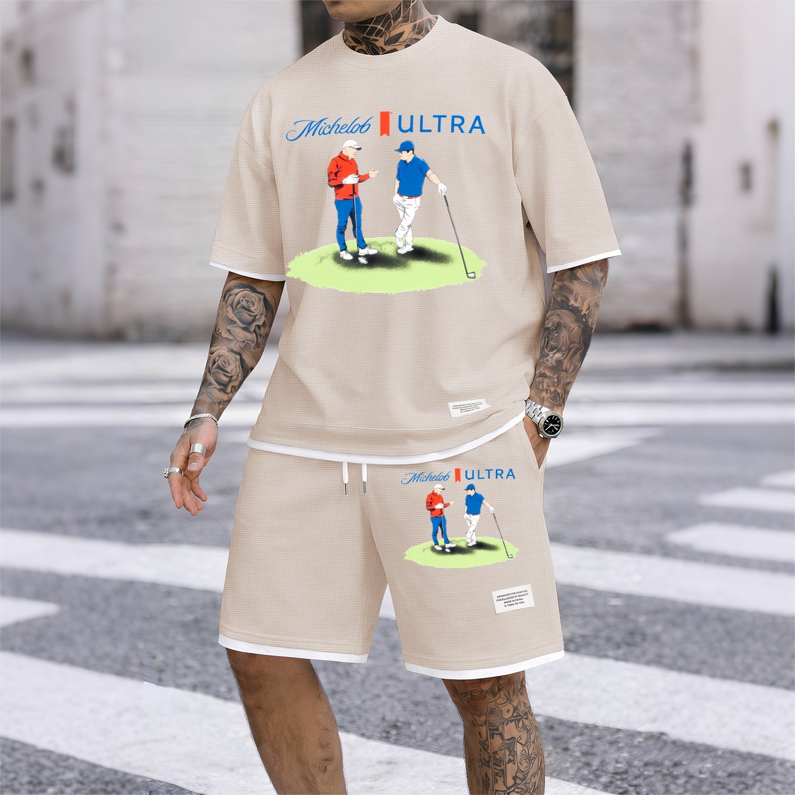 Men's vintage beverage print drawstring shorts set, suitable for spring and summer wear. This casual summer set includes a short-sleeved shirt and shorts, perfect for everyday wear and sports. Two-piece set design.