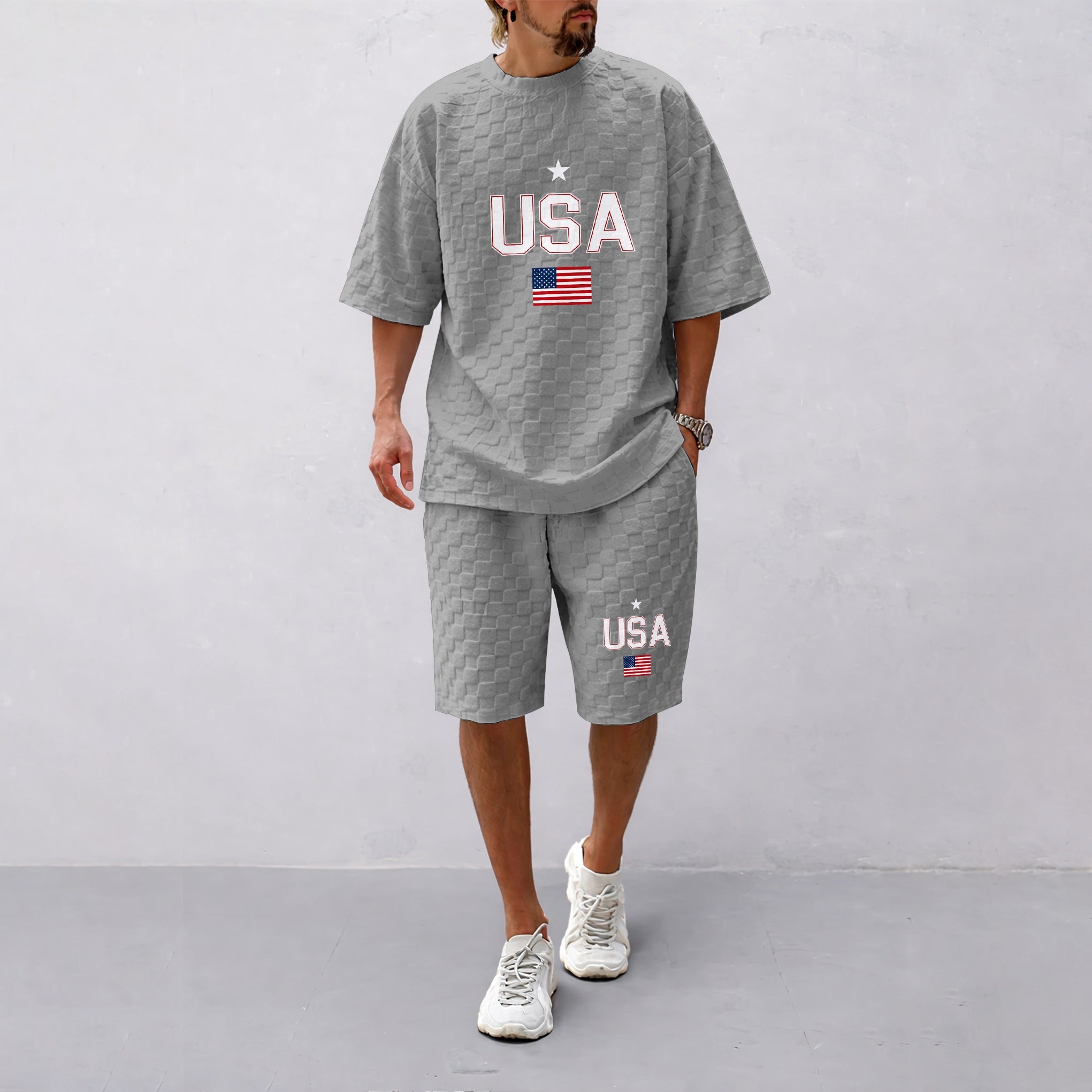 Men's Spring and Summer USA Letter Print with Flag Checkered Fabric Drawstring Shorts Set, Casual Summer Outfit with Short-Sleeved Shirt and Shorts, Ideal for Everyday Wear and Sports Activities