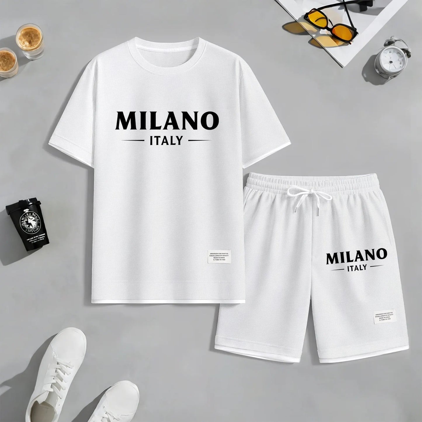Men's Milan print drawstring shorts set for spring/summer, a casual summer outfit including a short-sleeved shirt and shorts, suitable for everyday wear and sports. A two-piece set for a relaxed and energetic lifestyle.