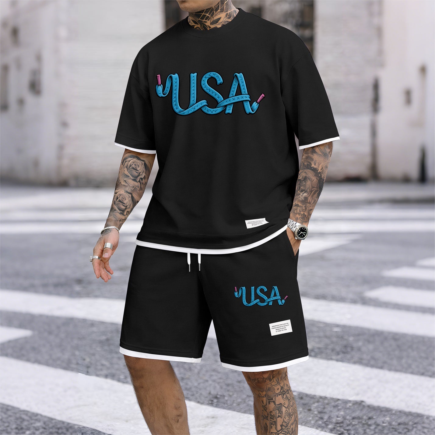 Men's USA print drawstring shorts set for spring/summer, a casual summer outfit including a short-sleeved shirt and shorts, suitable for everyday wear and sports. A two-piece set for a relaxed and energetic lifestyle.