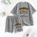 Men's Basketball Graphic Print Spring And Summer Drawstring Shorts Set, A Casual Summer Outfit, Including A Short-Sleeved Shirt And Shorts, Suitable For Everyday Wear And Sports Activities. A Two-Piece Set For A Relaxed And Active Lifestyle.
