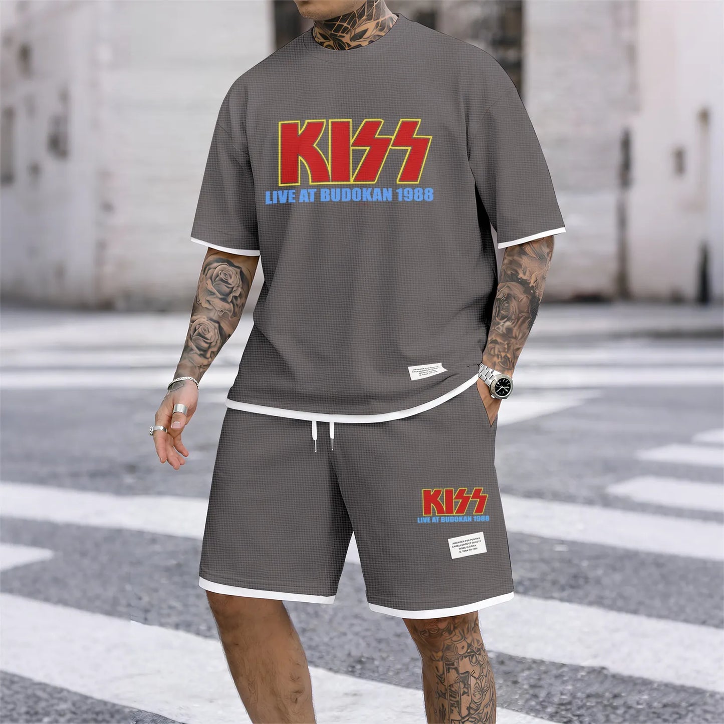 Men's KISS Print Short Sleeve Shirt and Drawstring Shorts Set, Casual Summer Two-Piece Outfit, Lightweight Breathable Relaxed Fit Athletic Set for Daily Wear, Beach, Vacation, Travel and Loungewear