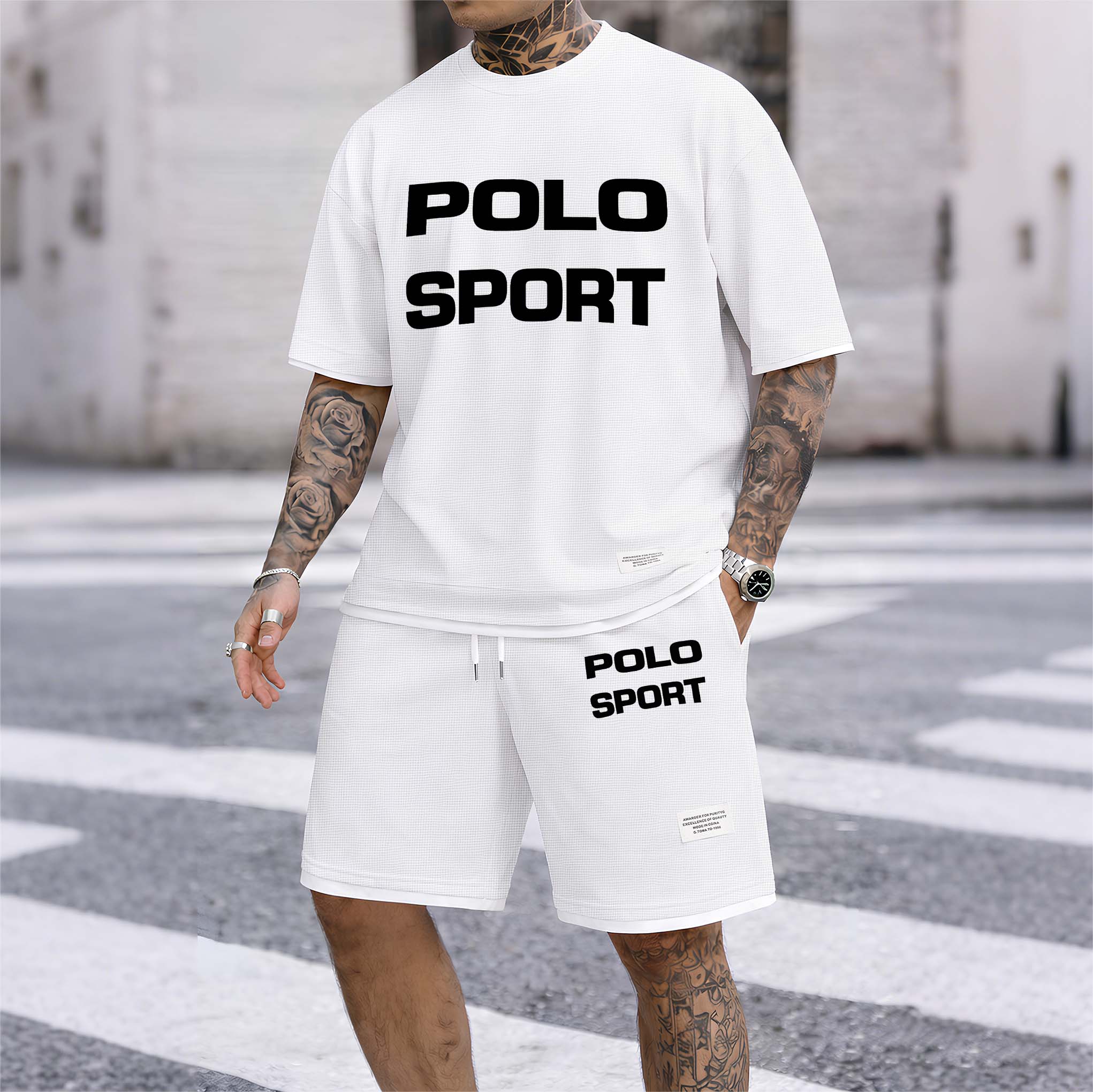 Men's Polo Sport Print Drawstring Shorts Set For Spring/Summer. A Casual Summer Outfit, Including A Short-Sleeved Shirt And Shorts, Suitable For Everyday Wear And Sports. A Two-Piece Set For A Relaxed And Energetic Lifestyle.