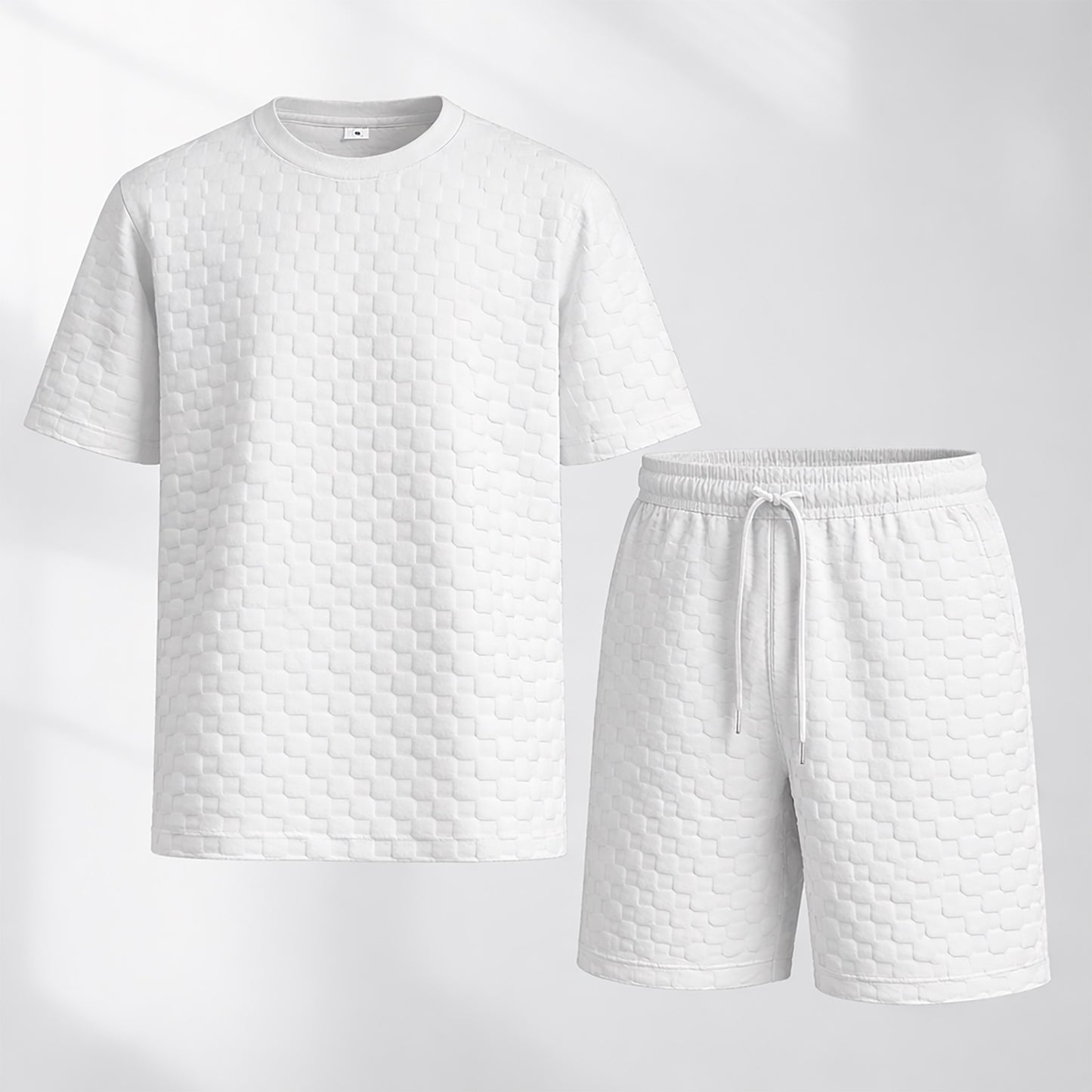 Men's Spring And Summer Drawstring Shorts Set, A Casual Summer Outfit, Including A Short-Sleeved Shirt And Shorts, Suitable For Everyday Wear And Sports Activities. A Two-Piece Set For A Relaxed And Active Lifestyle.