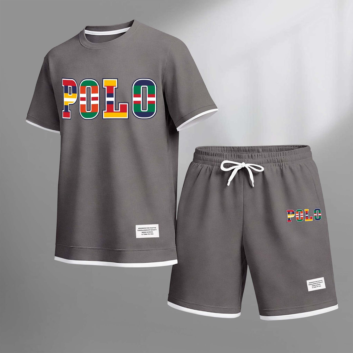 Men's Polo Print Drawstring Shorts Set For Spring/Summer. A Casual Summer Outfit, Including A Short-Sleeved Shirt And Shorts, Suitable For Everyday Wear And Sports. A Two-Piece Set For A Relaxed And Energetic Lifestyle.
