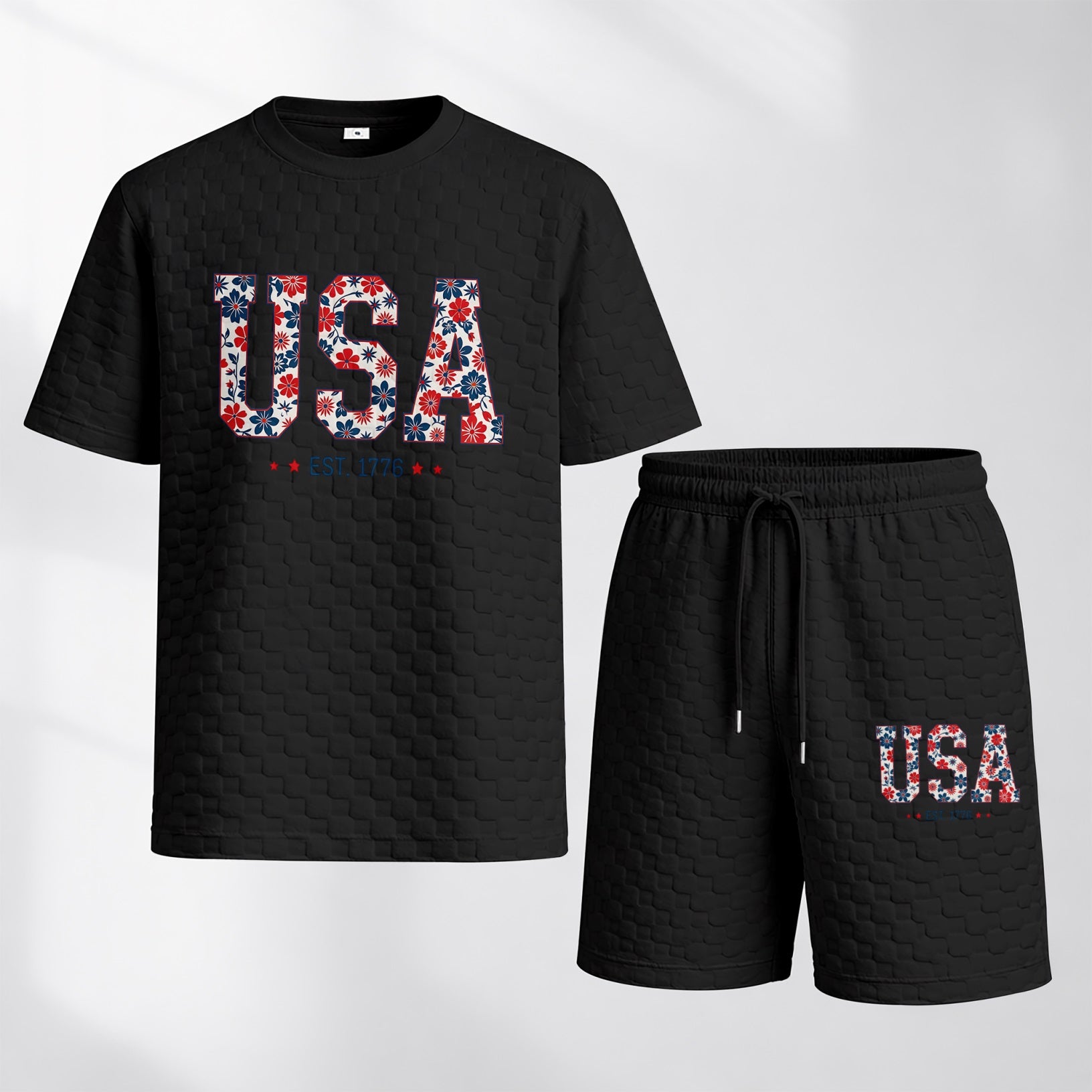 Men's Spring/Summer USA-Print Plaid Drawstring Shorts Set—A casual summer outfit featuring a short-sleeve shirt and shorts, ideal for both everyday wear and athletic activities