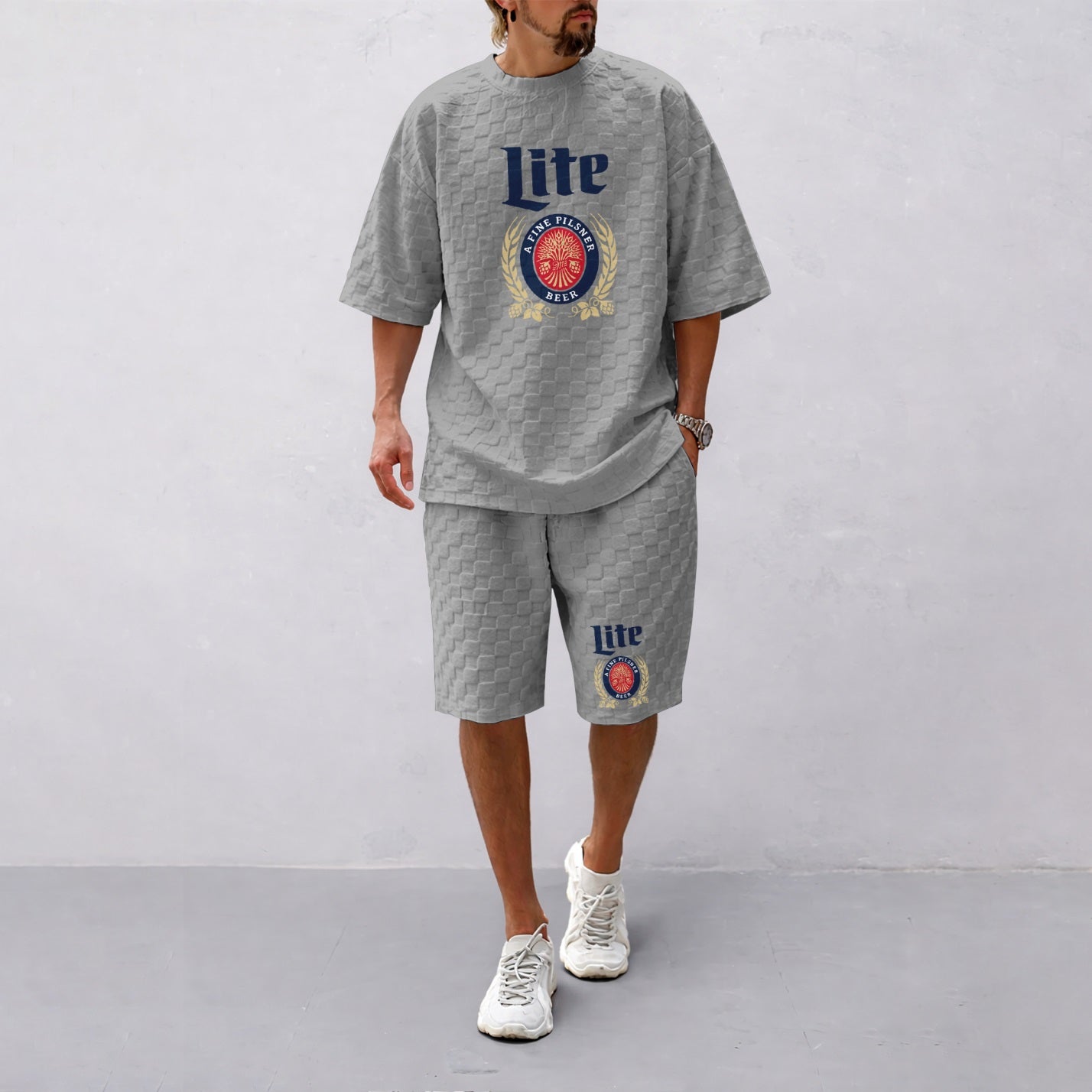 Men's Spring And Summer Vitality Beer Print With Red And Black Line Checkered Fabric Drawstring Shorts Set, Casual Summer Outfit With Short-Sleeved Shirt And Shorts, Ideal For Everyday Wear And Sports Activities