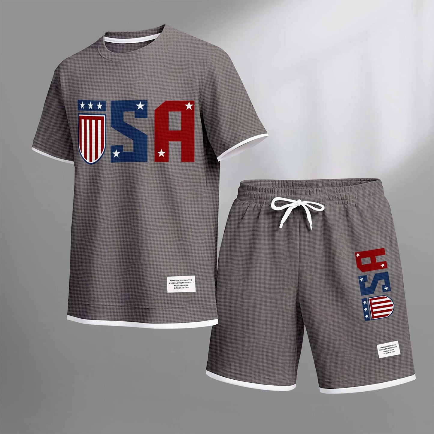 Men's USA Star Print Drawstring Shorts Set For Spring/Summer. A Casual Summer Outfit, Including A Short-Sleeved Shirt And Shorts, Suitable For Everyday Wear And Sports. A Two-Piece Set For A Relaxed And Energetic Lifestyle.