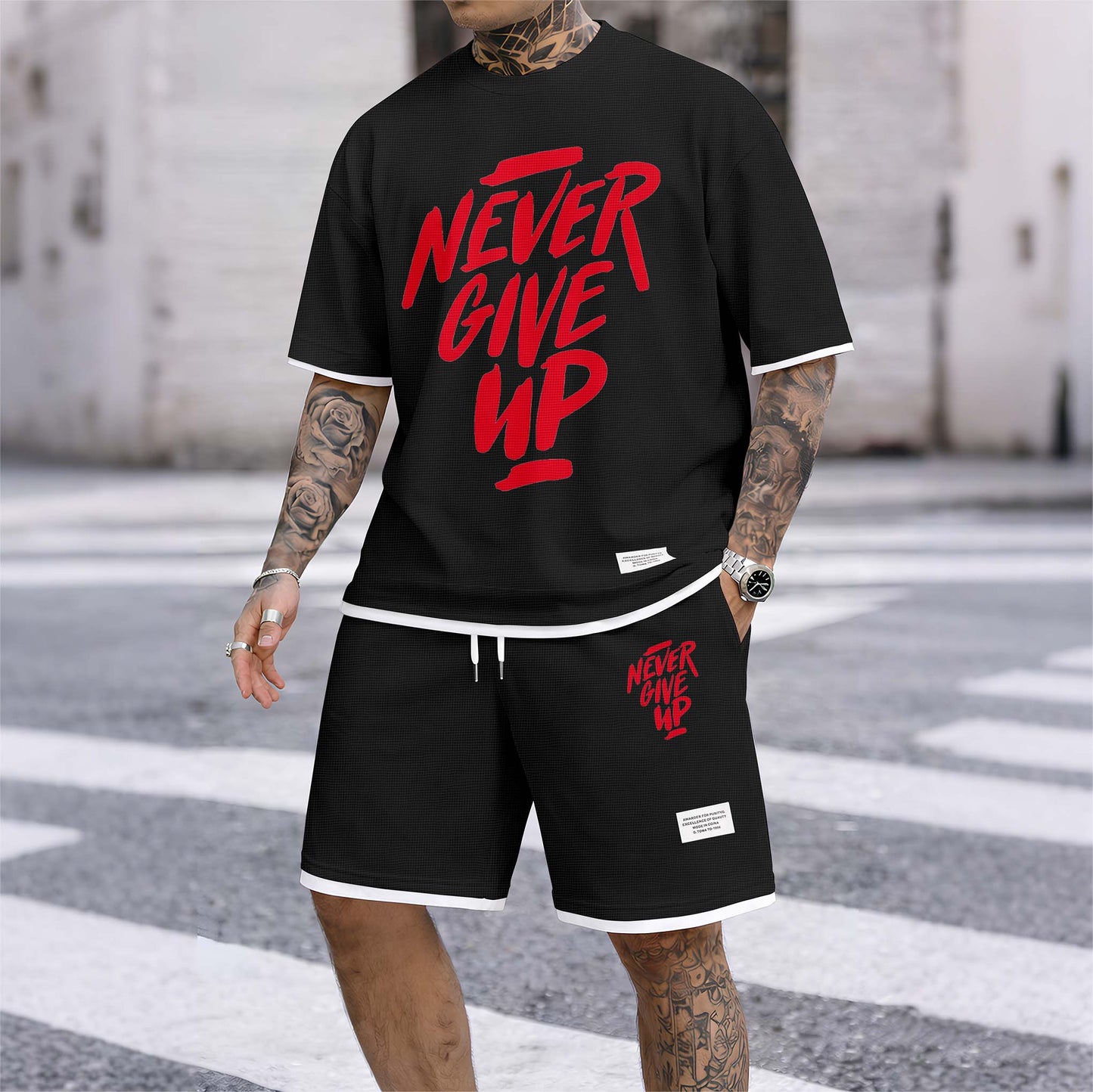 Men's Never Give Up Print Drawstring Shorts Set For Spring/Summer. A Casual Summer Outfit, Including A Short-Sleeved Shirt And Shorts, Suitable For Everyday Wear And Sports. A Two-Piece Set For A Relaxed And Energetic Lifestyle.