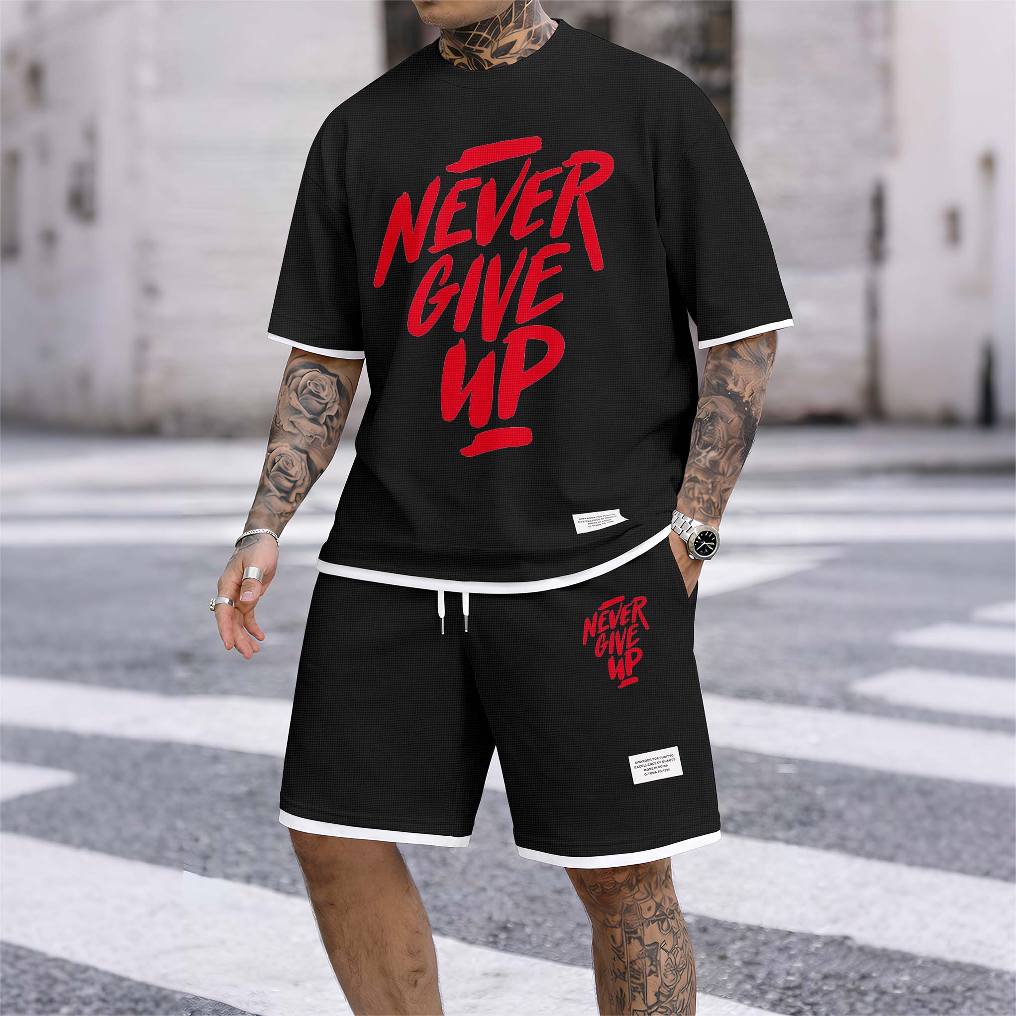 Men's Never Give Up Print Drawstring Shorts Set For Spring/Summer. A Casual Summer Outfit, Including A Short-Sleeved Shirt And Shorts, Suitable For Everyday Wear And Sports. A Two-Piece Set For A Relaxed And Energetic Lifestyle.
