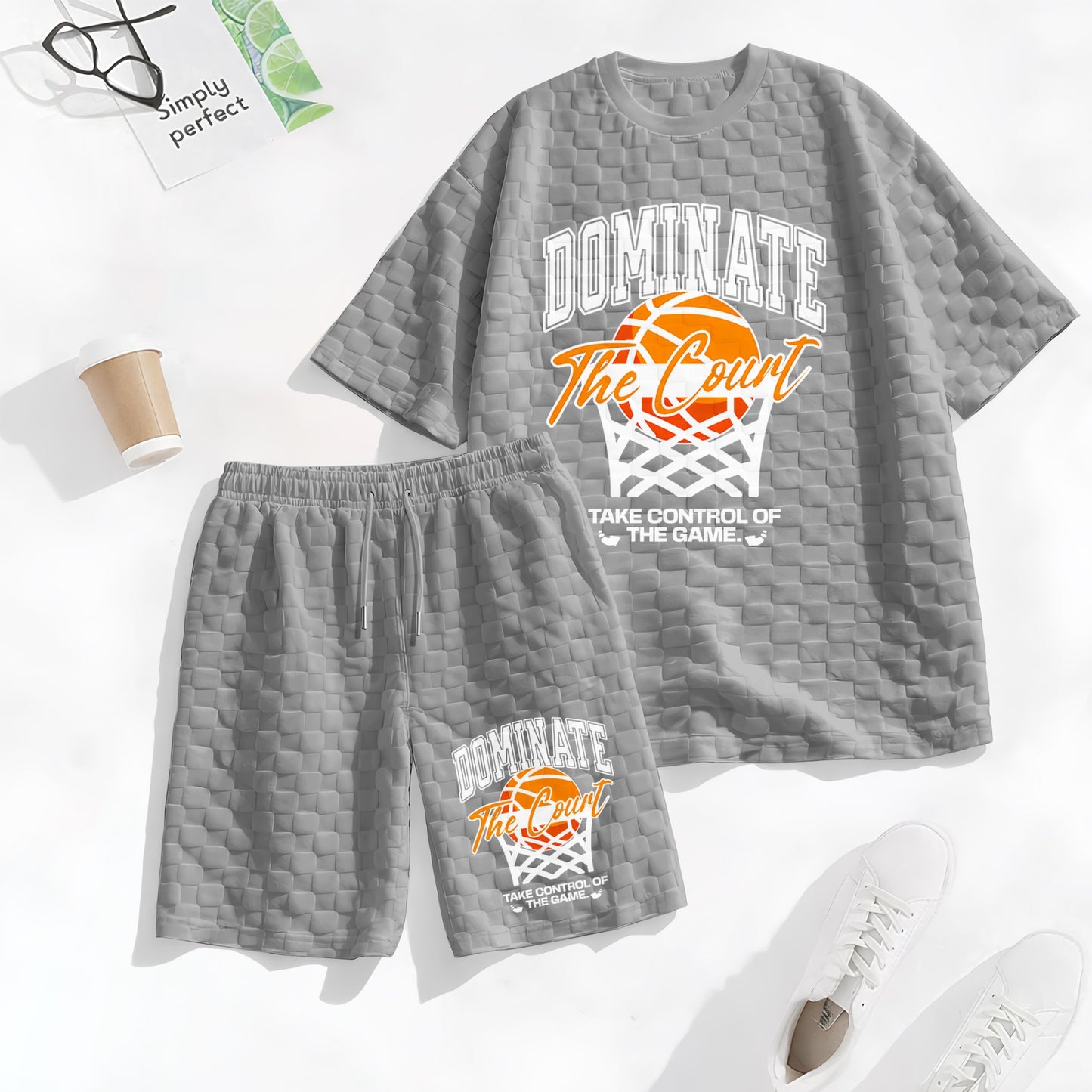 Men's Basketball Print Spring And Summer Drawstring Shorts Set, A Casual Summer Outfit, Including A Short-Sleeved Shirt And Shorts, Suitable For Everyday Wear And Sports Activities.