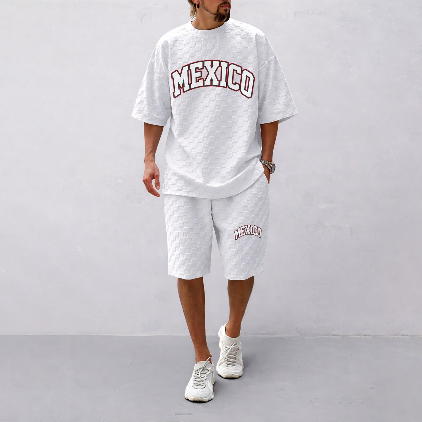 Men's Spring/Summer Mexican-Print Plaid Drawstring Shorts Set—A casual summer outfit featuring a short-sleeve shirt and shorts, ideal for both everyday wear and athletic activities