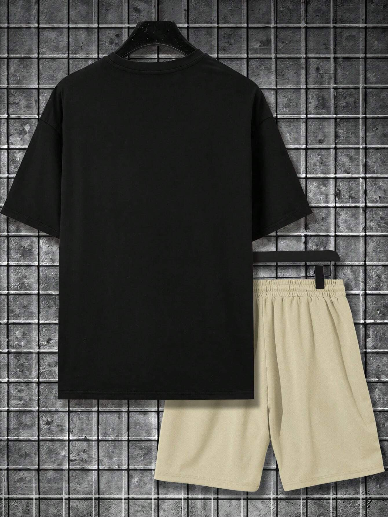 Manfinity LEGND Men's Color Block Letter Printed Short Sleeve T-Shirt And Shorts Set 603