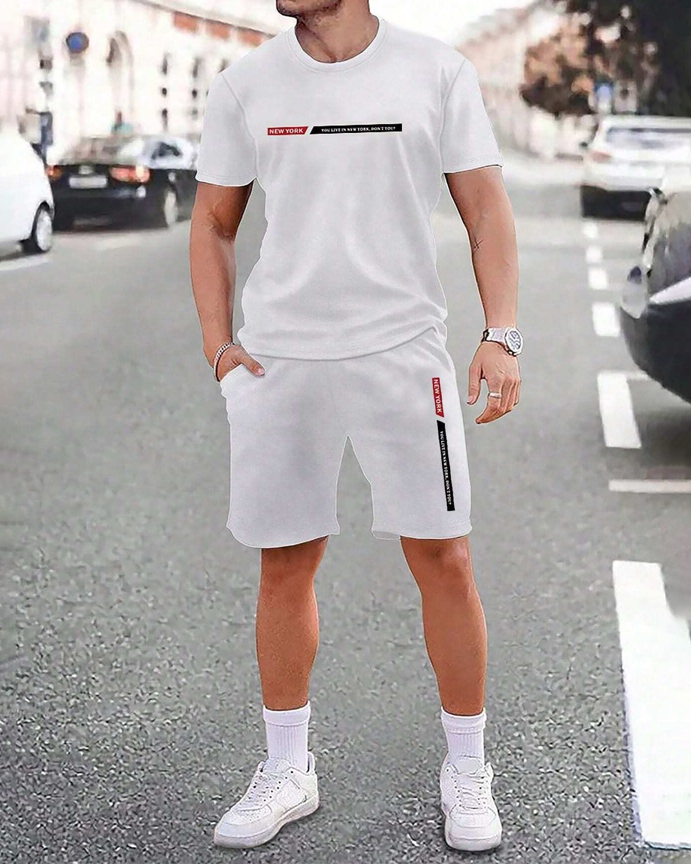 Manfinity Homme Men Letter Graphic Tee & Drawstring Waist Shorts Set