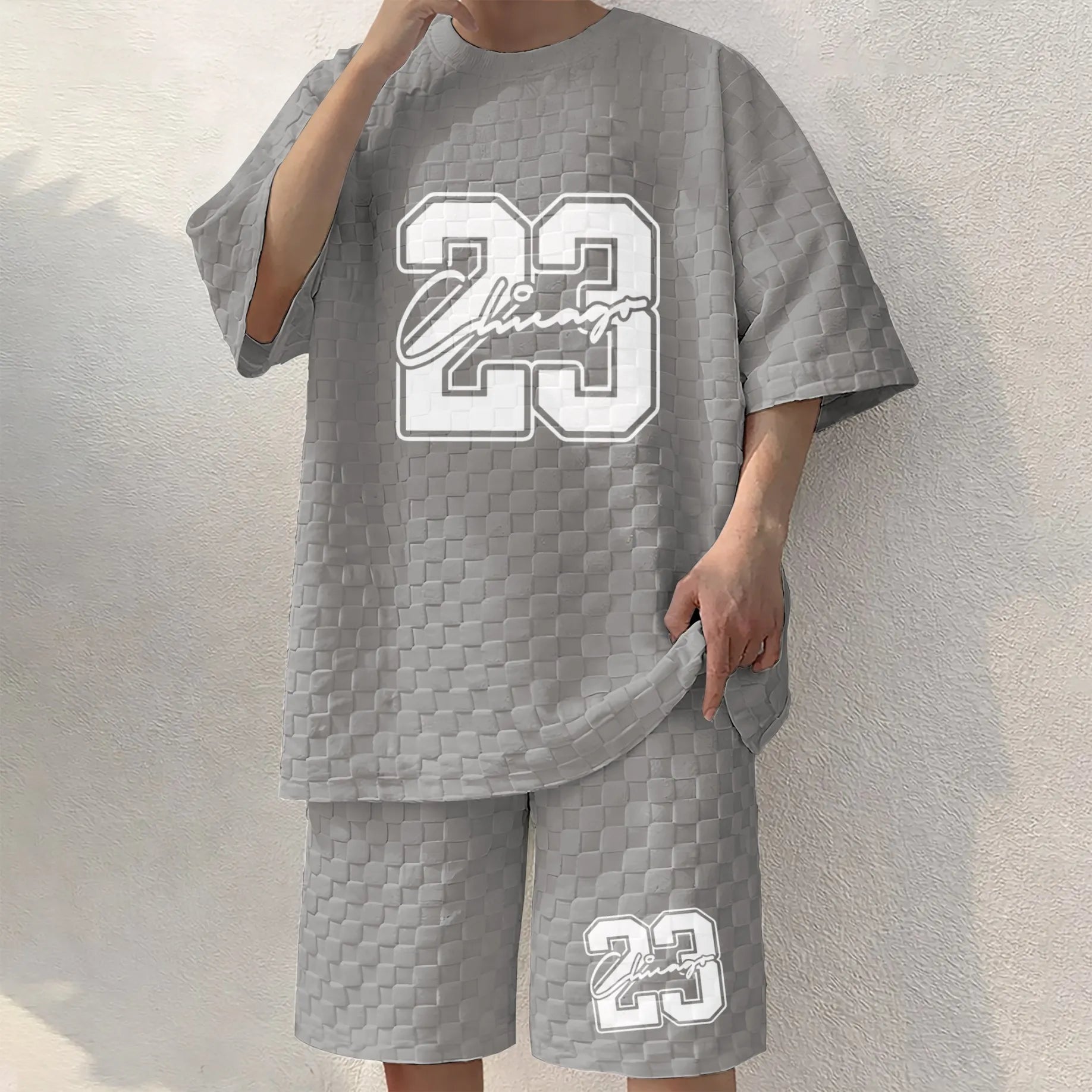Men's No. 23 Graphic Print Spring And Summer Drawstring Shorts Set, A Casual Summer Outfit, Including A Short-Sleeved Shirt And Shorts, Suitable For Everyday Wear And Sports Activities. A Two-Piece Set For A Relaxed And Active Lifestyle.