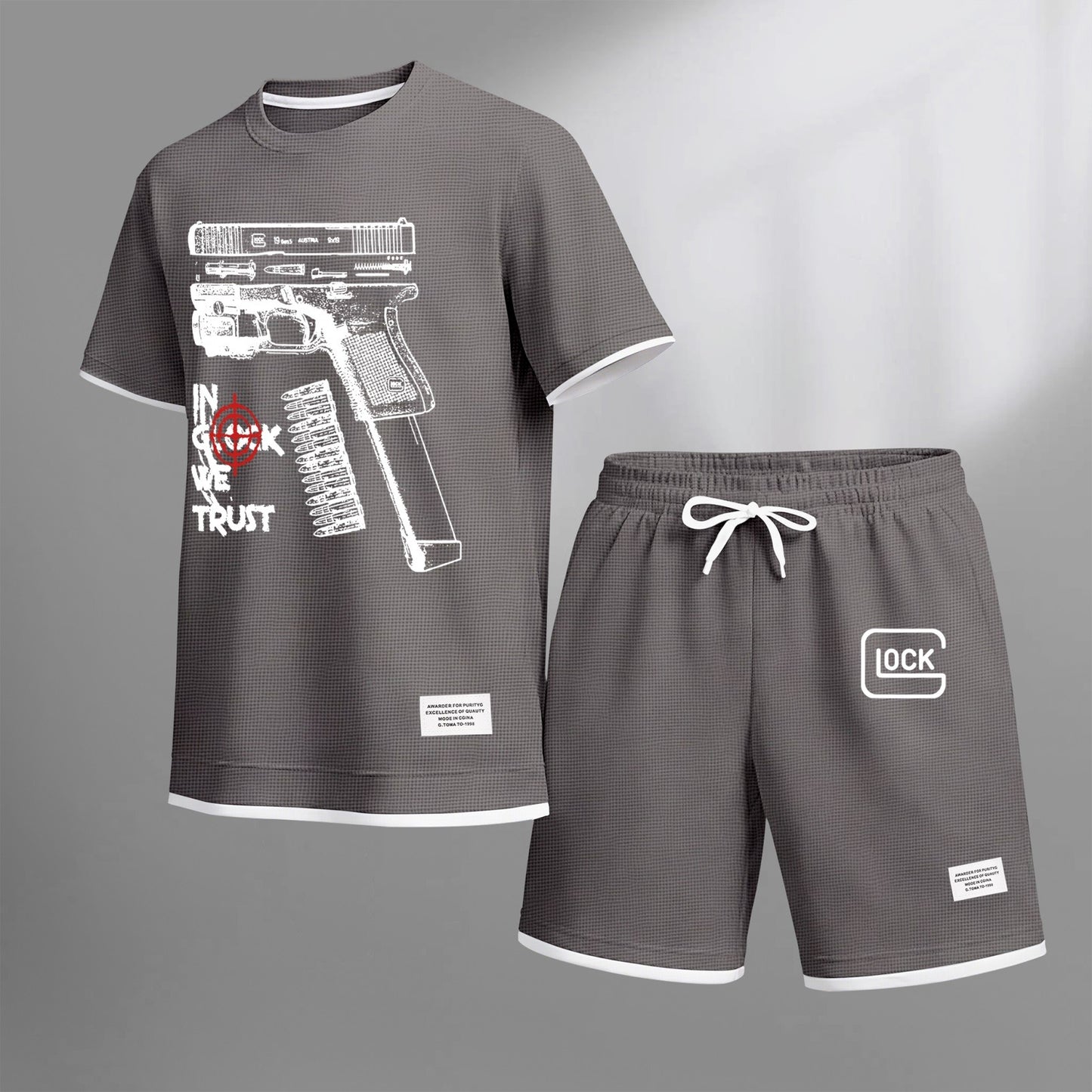 Men's classic K-print drawstring shorts set, perfect for spring and summer. This casual summer set includes a short-sleeved shirt and shorts, ideal for everyday wear and sports activities