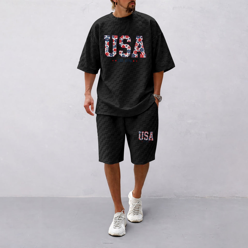 Men's Spring/Summer USA-Print Plaid Drawstring Shorts Set—A casual summer outfit featuring a short-sleeve shirt and shorts, ideal for both everyday wear and athletic activities