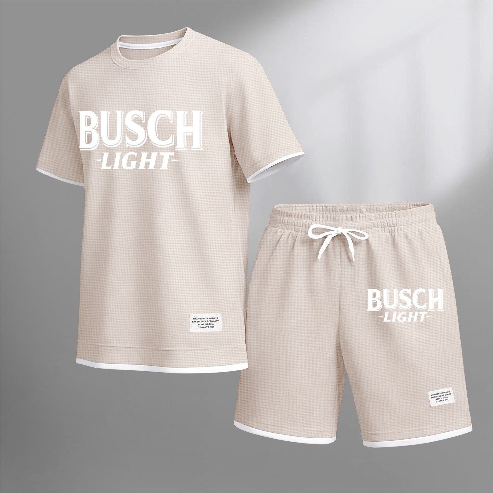 Men's vintage beverage print drawstring shorts set, suitable for spring and summer wear. This casual summer set includes a short-sleeved shirt and shorts, perfect for everyday wear and sports. Two-piece set design.